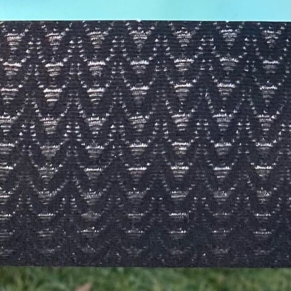 NWT New Love Your Assets by SPANX Shaping Tights Black Textured Wish Bone Size 2 - Picture 4 of 4
